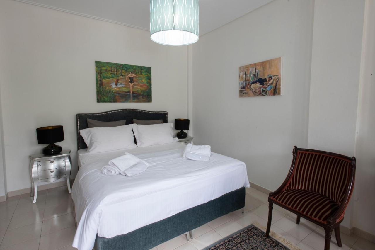 Met & Kas Corner Spacious House With Countryard Apartment *