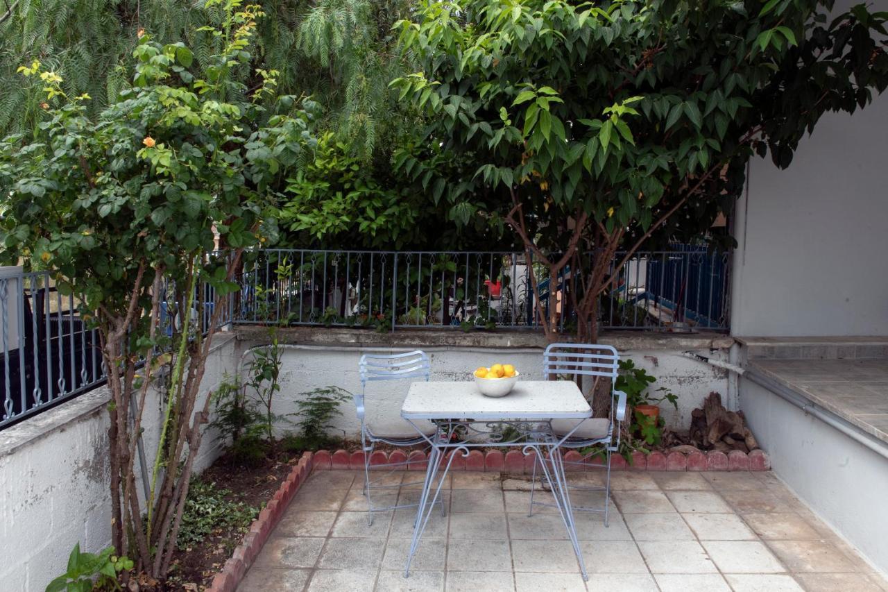 Apartment Met & Kas Corner Spacious House With Countryard