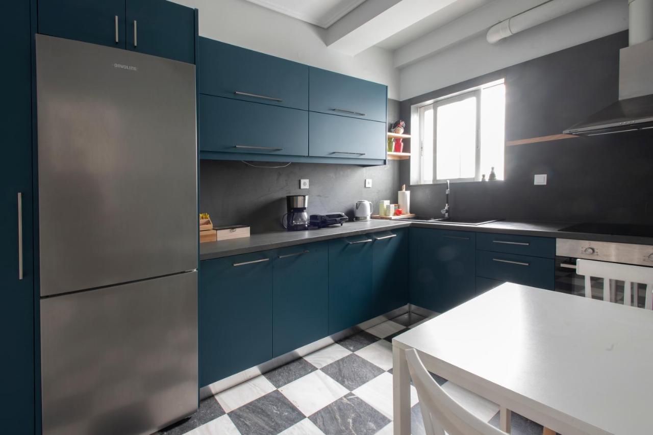 Apartment Met & Kas Corner Spacious House With Countryard Volos