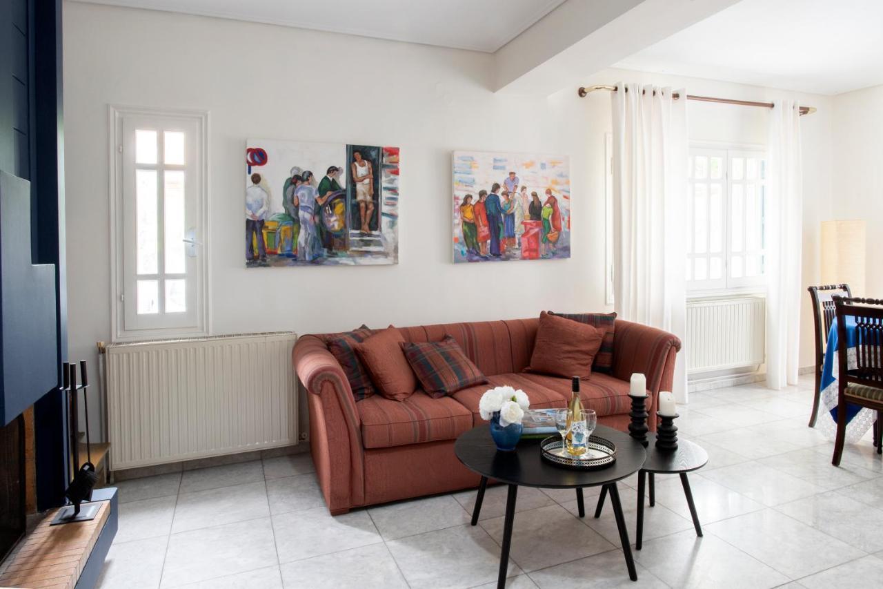 Apartment Met & Kas Corner Spacious House With Countryard
